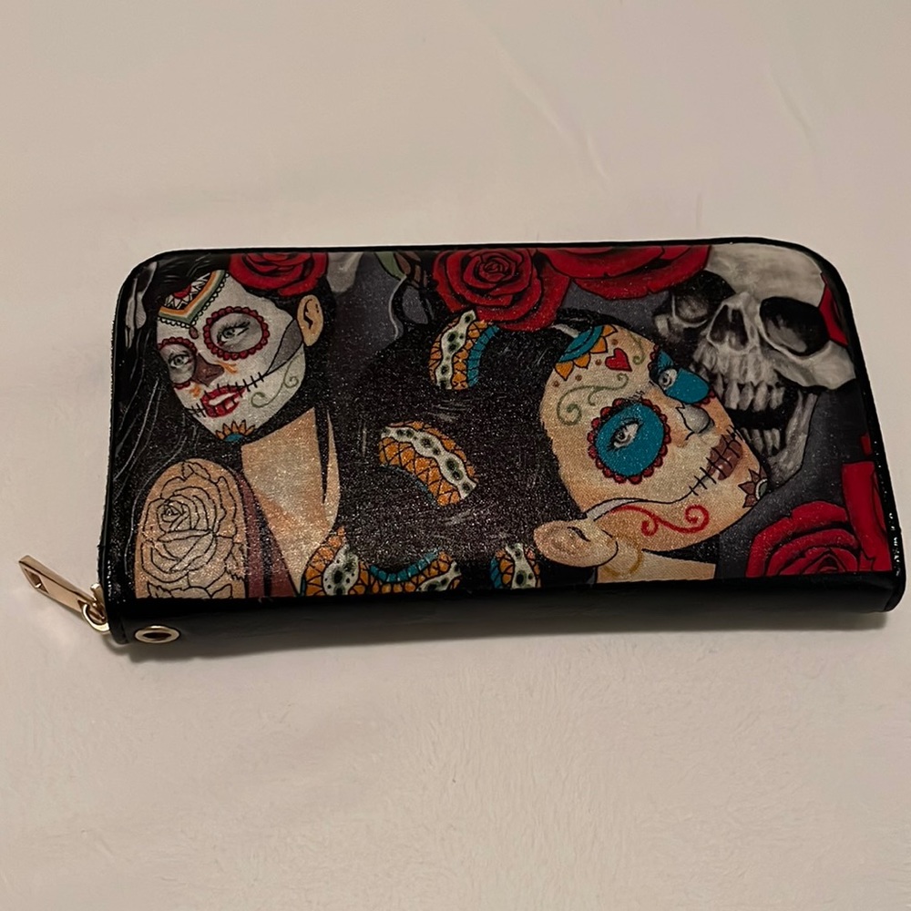 Catrina Detailed Wallet